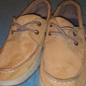 Sperrys size 3.5m Boys